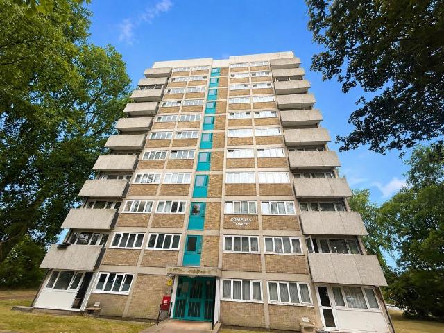 Flat for sale in Heartsease, East Bank