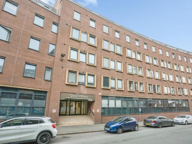 Flat for sale in City Centre, South Yorkshire