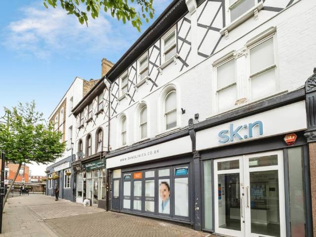 Flat for sale in South Woodford, Isle Of Man