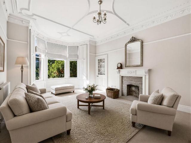 Flat for sale in Mayfield, Newington