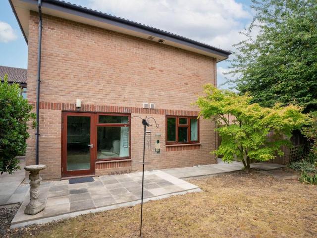 Flat for sale in Over, South Cambridgeshire