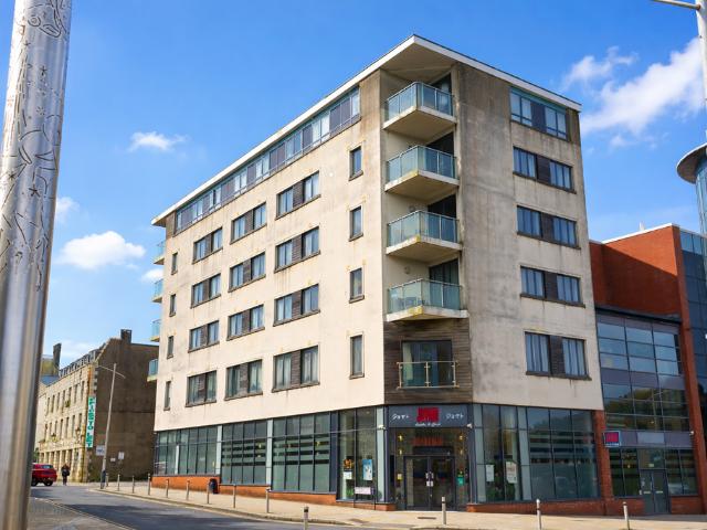Flat for sale in Mount Pleasant, Nangreaves