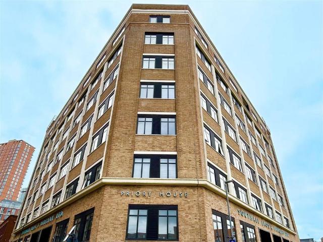 Flat for sale in Digbeth, West Midlands