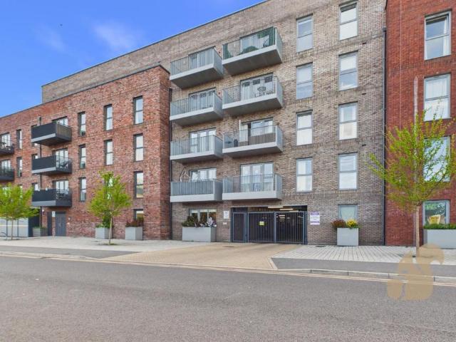 Flat for sale in Moulsham, Chelmsford