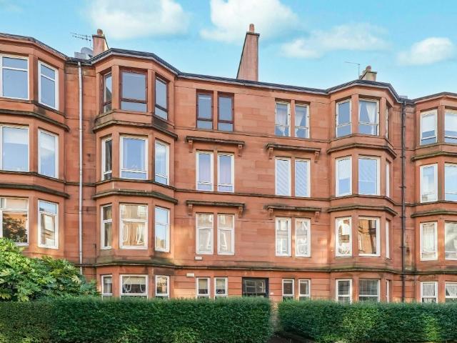 Flat for sale in The Drives, Glasgow