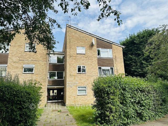 Flat for sale in Glynde, West Sussex