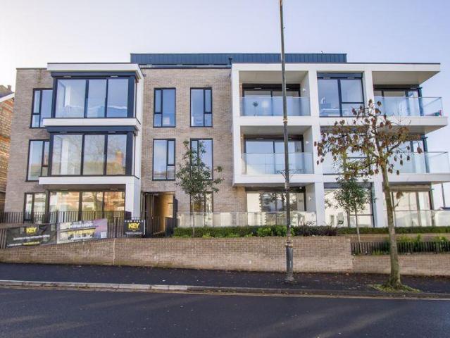 Flat for sale in Penarth Marina, Penarth