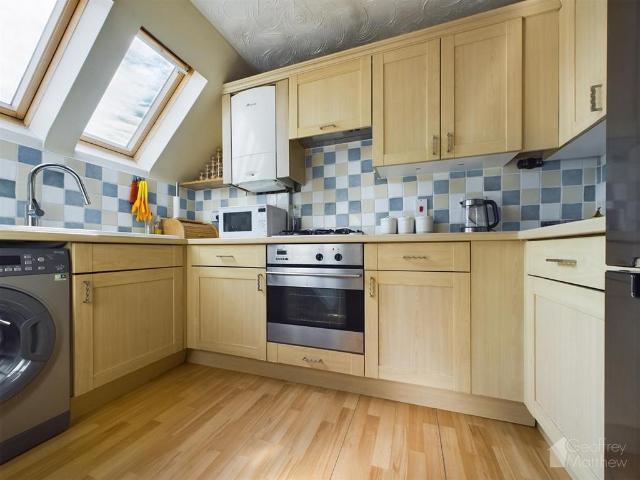 Flat for sale in Great Ashby, King's Walden