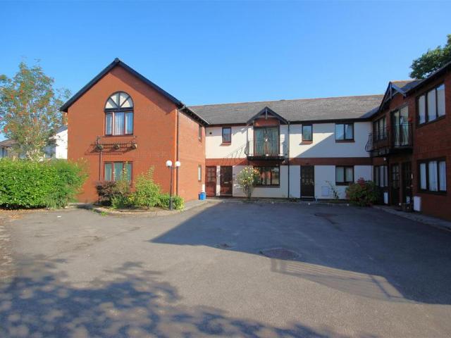 Flat for sale in Falcon Lodge, Wales
