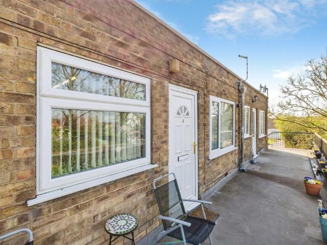 Flat for sale in Ingleby, Lincolnshire
