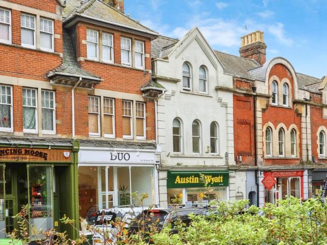 Flat for sale in Parkstone, Poole
