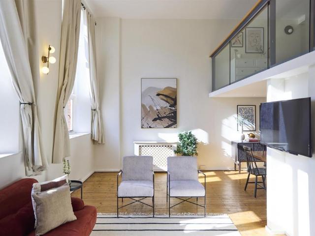 Flat for sale in Loughborough Junction, Greater London