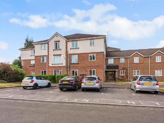 Flat for sale in Barton Stacey, Hampshire
