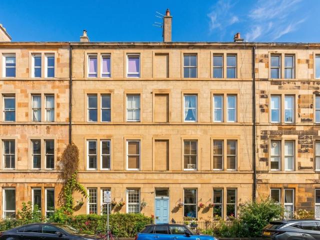 Flat for sale in Lauriston, Scotland