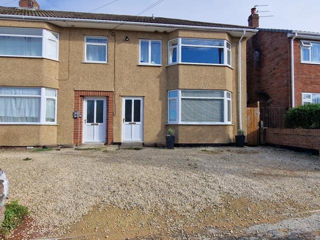 Flat for sale in Soundwell, Kingswood
