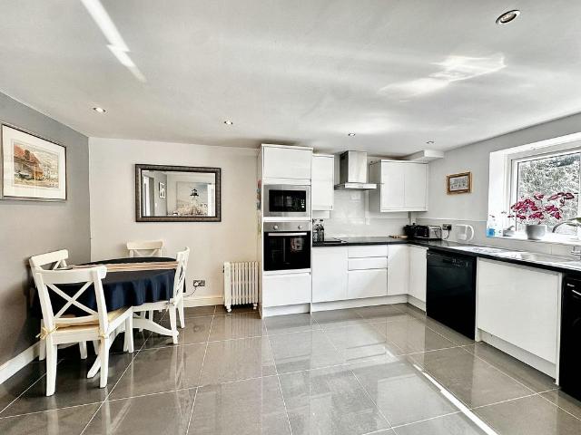 Flat for sale in Shenley, Hertfordshire
