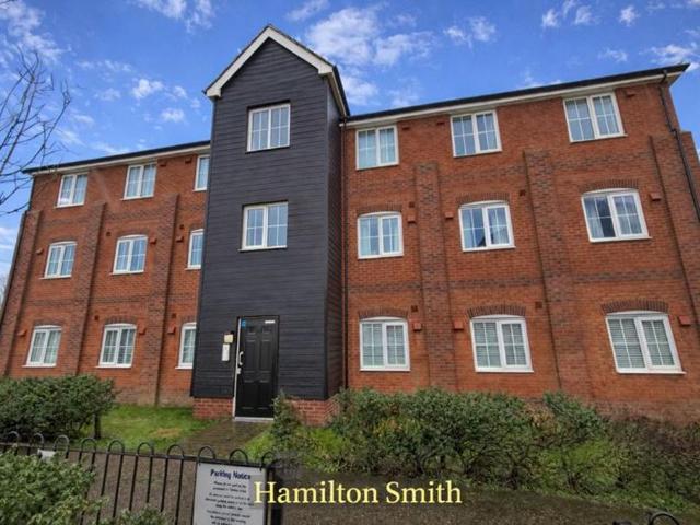 Flat for sale in Bedingfield, Suffolk