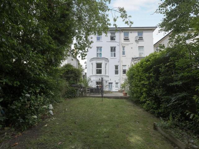 Flat for sale in St James, Sandown Park