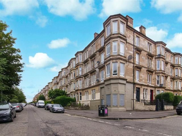 Flat for sale in The Drives, Dennistoun
