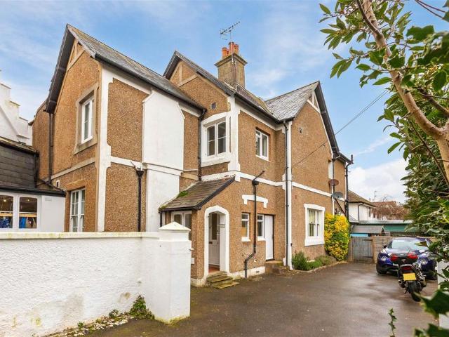 Flat for sale in West Worthing, Worthing