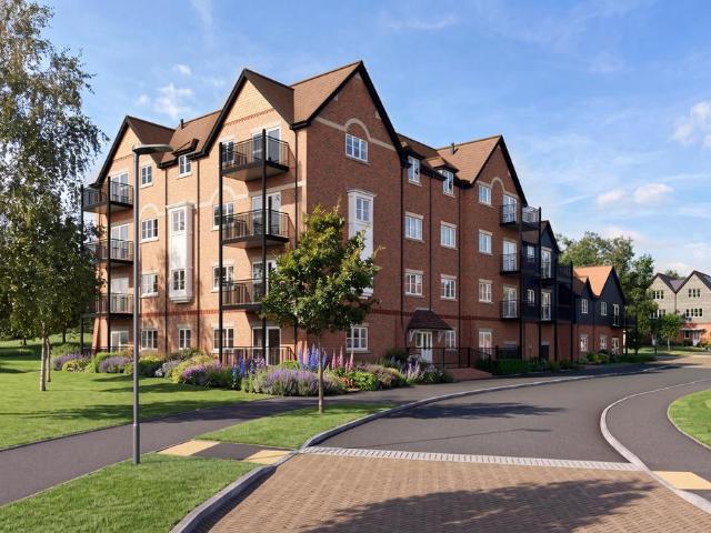 Flat for sale in High Wycombe Community Board, High Wycombe