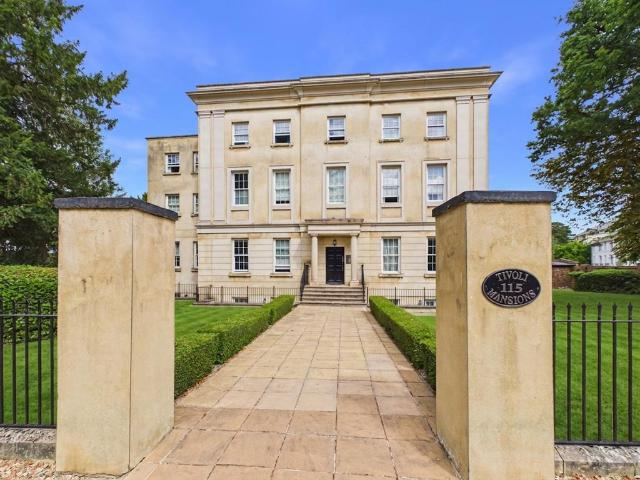 Flat for sale in Golden Valley, Gloucestershire