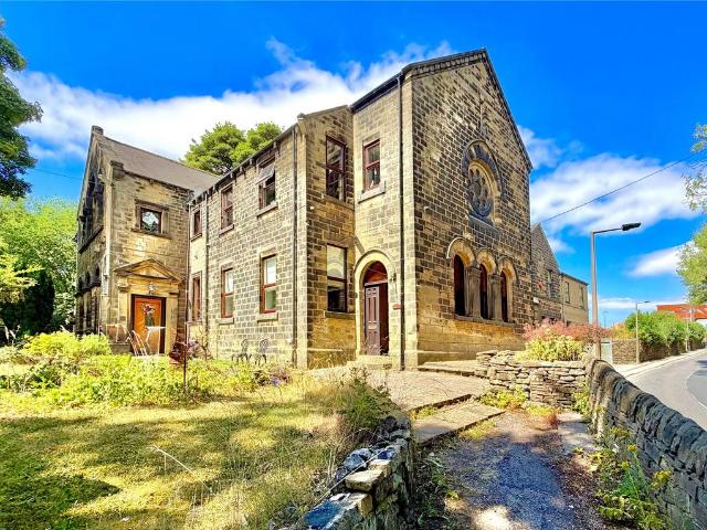 Flat for sale in Thurlstone, South Yorkshire