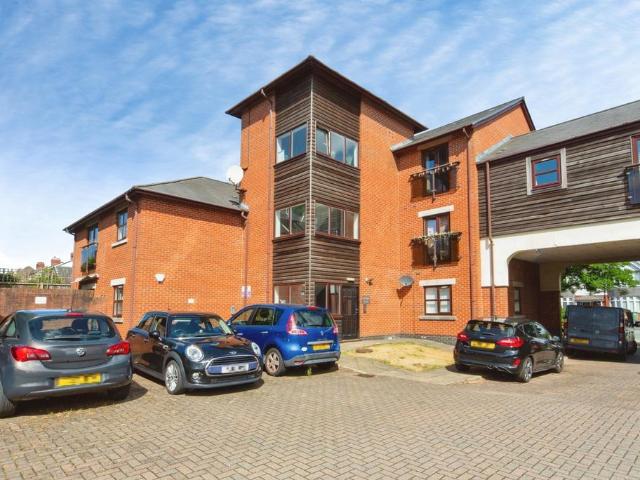 Flat for sale in St Helens