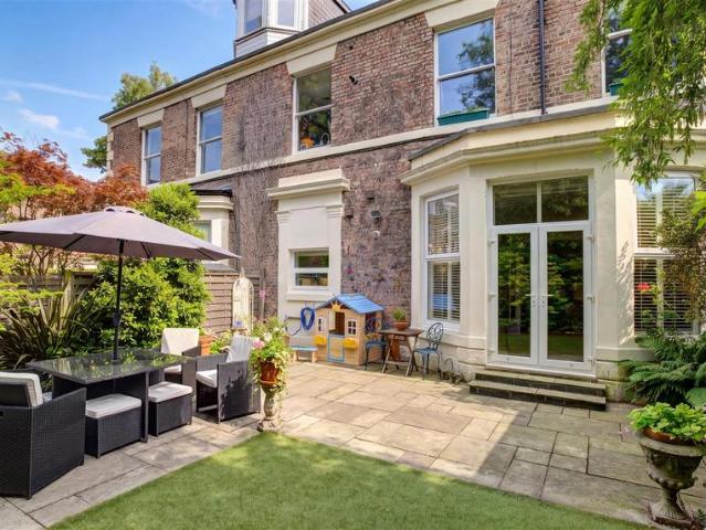 Flat for sale in Cradlewell, Sandyford
