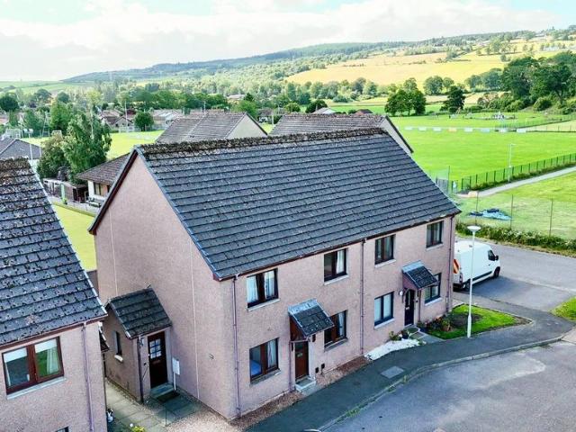 Flat for sale in Beauly, Scotland