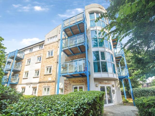 Flat for sale in Banister's Park, City Of Southampton