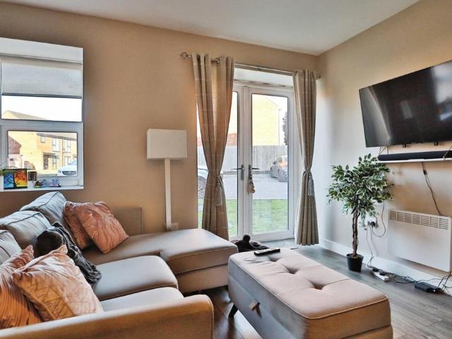 Flat for sale in Osmondthorpe, West Yorkshire