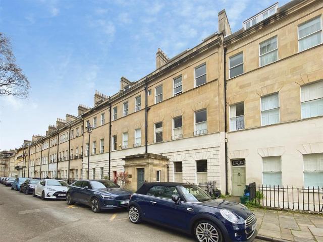 Flat for sale in Grosvenor, Dulcote