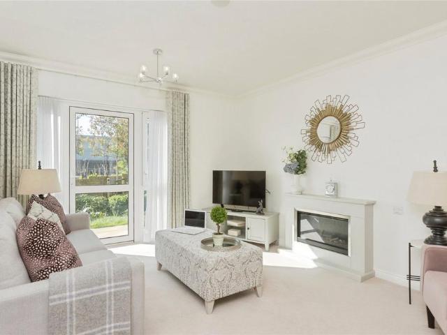 Flat for sale in Swanley, The Butts