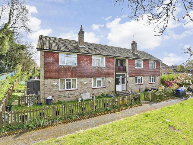 Flat for sale in Bloodden, The Bridge