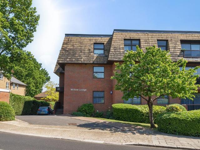 Flat for sale in New Barnet, Isle Of Man