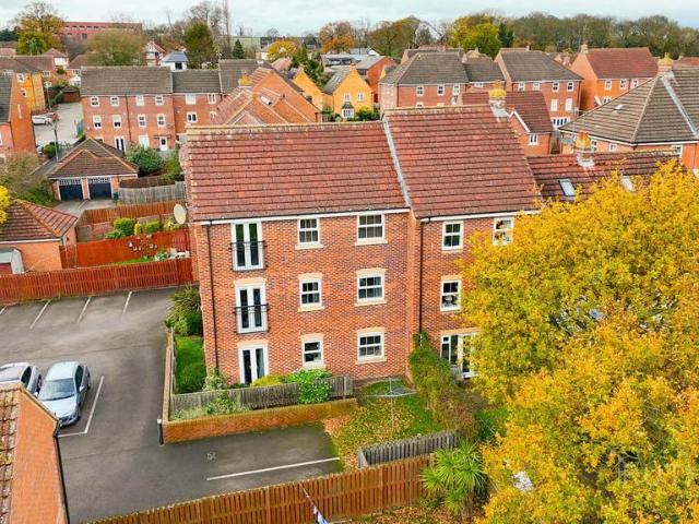 Flat for sale in Hemsworth, West Yorkshire