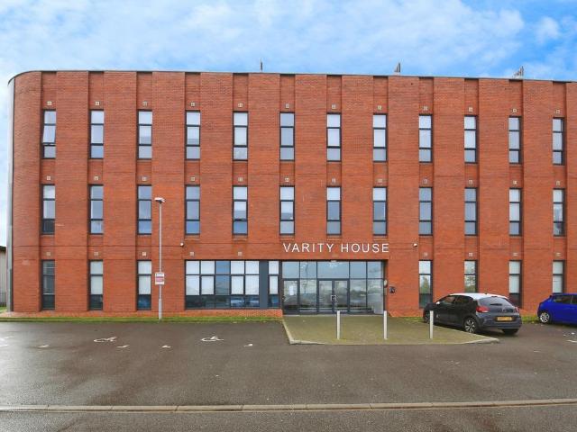 Flat for sale in Peterborough