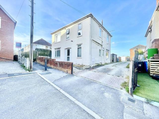 Flat for sale in Upper Parkstone, Poole