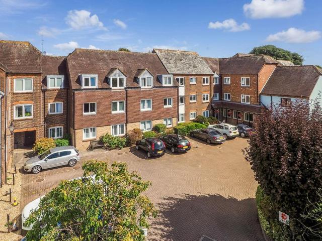 Flat for sale in Chichester, Littlecote
