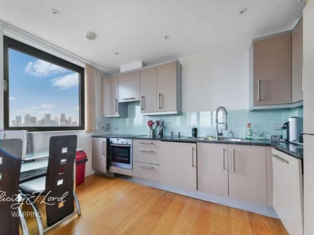 Flat for sale in St. George in the East, Shadwell