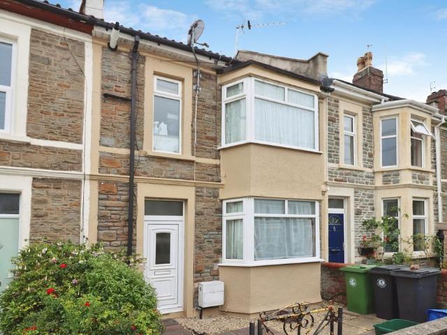 Flat for sale in Speedwell, Bristol