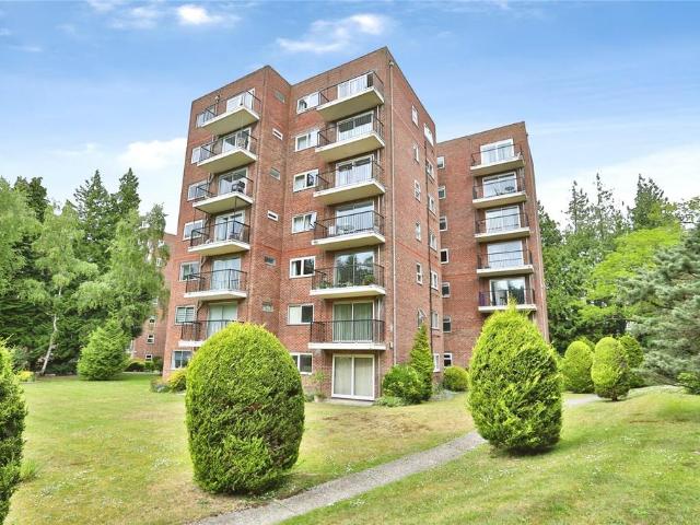 Flat for sale in Branksome Park, Poole