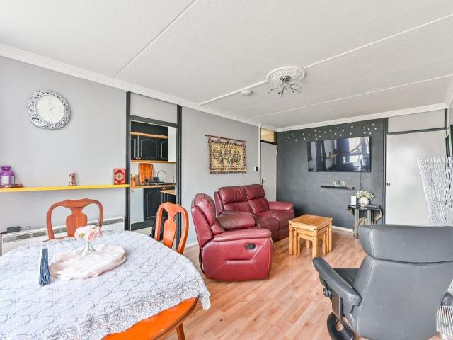 Flat for sale in Kensal Town, Greater London