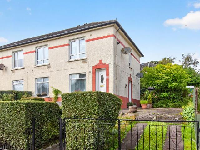 Flat for sale in Blackhill, Glasgow