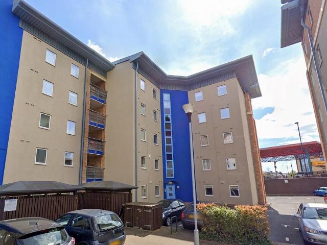 Flat for sale in Gosforth, Newcastle Upon Tyne