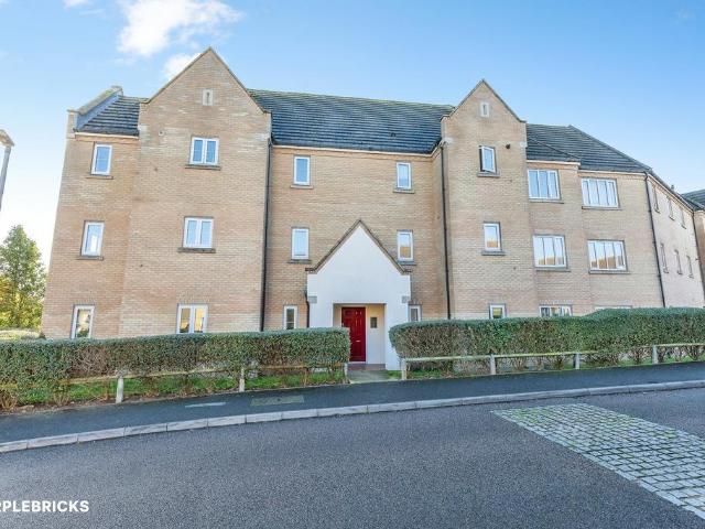 Flat for sale in Hoo St. Werburgh, Medway
