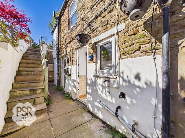 Flat for sale in Charlesworth, East Midlands