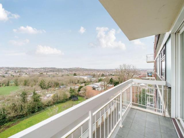 Flat for sale in Shepherd's Hill, Crouch End