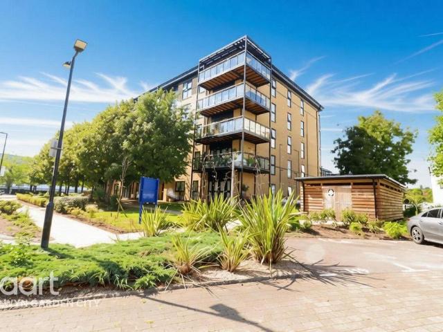 Flat for sale in Welwyn Garden City, Welwyn Hatfield
